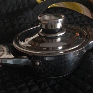 Vintage Berghaus  heavy stainless steel pot 1 Quart Excellent